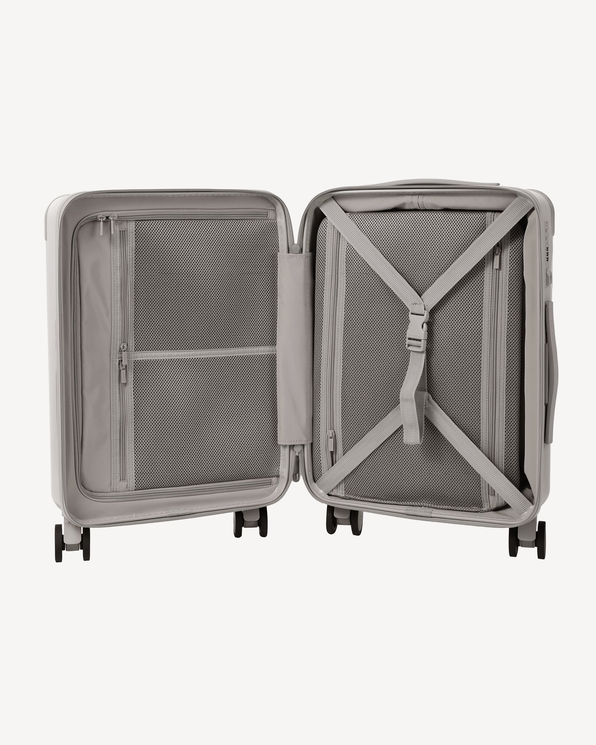 GLOSSY CARRY ON SPINNER - Image 4
